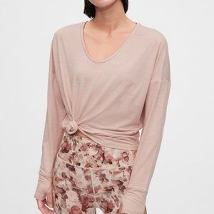 GapFit Brushed Tech Jersey Knot-Front T-Shirt - XS